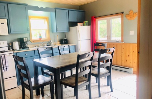 Pointe-du-Chene Ski Chalet | Lovely chalet near the beach!