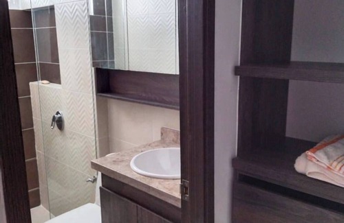 Cali Apartment | Lovely condo in S. Cali close to universities