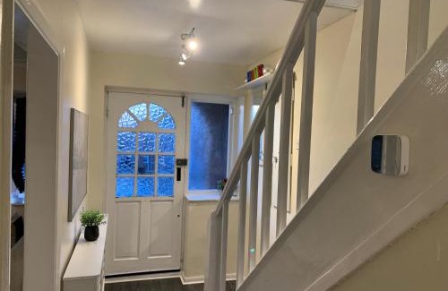 Havering Park House | Lovely Contractor Family House London