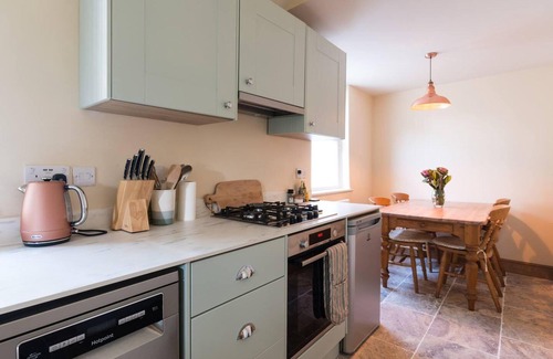Tetbury Cottage | Lovely Cosy Stone Cottage in Tetbury, Cotswolds