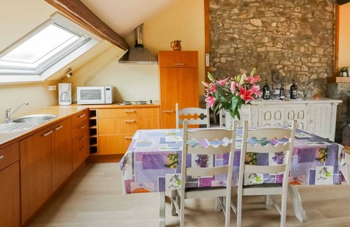 Vierves-sur-Viroin Cottage | Lovely Cottage in Vierves-sur-Viroin with Garden and Terrace