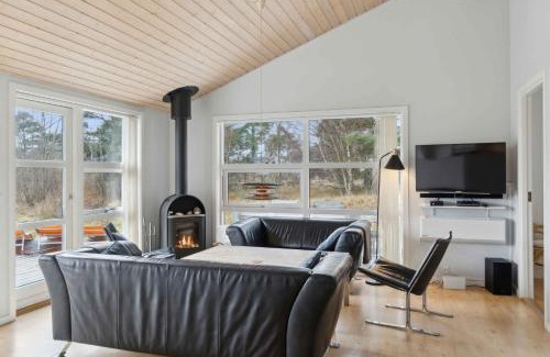 Oster Somarken House | Lovely Cottage Near A Fantastic Beach