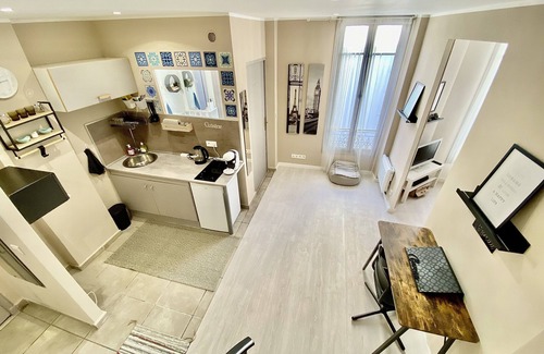Le Piol Apartment | Lovely & cozy duplex heart of Nice with bathtub!