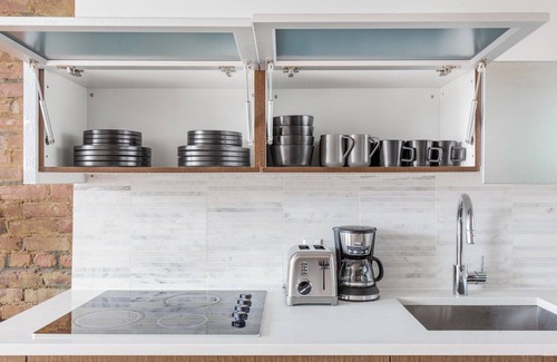 Downtown Brooklyn Apartment | Lovely Downtown BK 1BR w/Roof Deck & Gym, near train, by Blueground