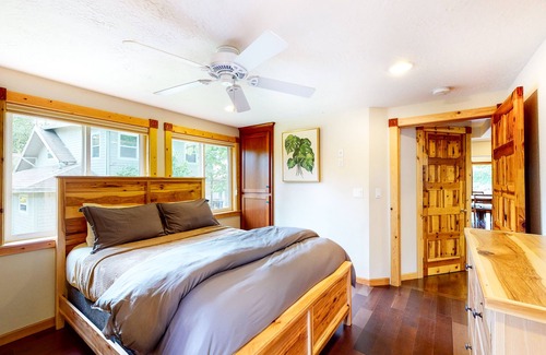 Oak Grove House | Lovely dwelling with riverfront views, large deck, grill, & patio seating