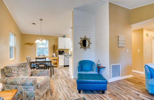 Emerald Isle House | Lovely Emerald Isle Home, Walk to Beach!