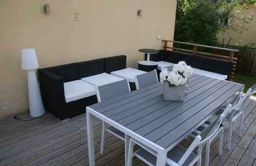 Enskede Gard House | Lovely family house close to Globen, Stockholm city, SoHo and the archipelago!