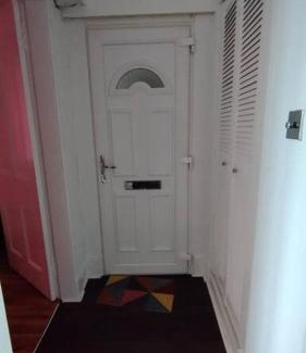 Barrhead Apartment | Lovely flat near Glasgow