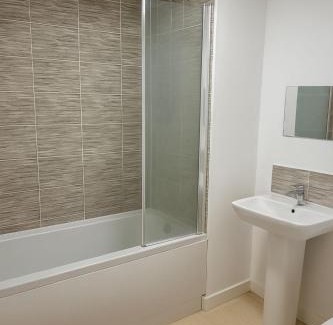 Erith House | Lovely furnished room for stay