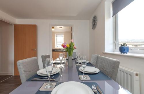 Willesborough Apartment | Lovely Gem Flat in Ashford near shopping outlets and central town area