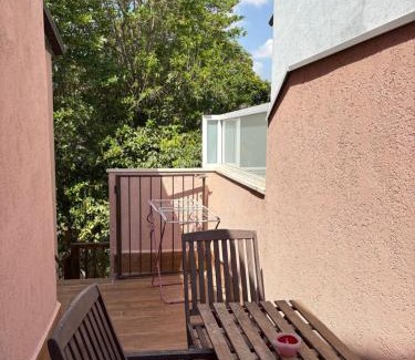 Kfar Sava House | Lovely Guest House- אירוח בכפר סבא