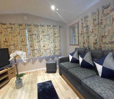 Prestatyn House | Lovely Holiday Home at Lyons Caravan Park!