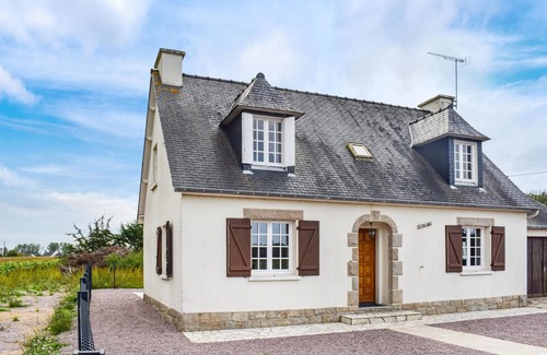Pleherel-Plage-Vieux-Bourg House | Lovely home in Sables d'or les Pins