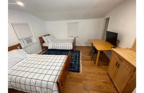 Pine Bush House | Lovely Home at foot of the Gunks w/ Babbling Brook