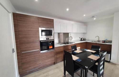 Chesterfield Apartment | Lovely home close to City Center & Rail Station
