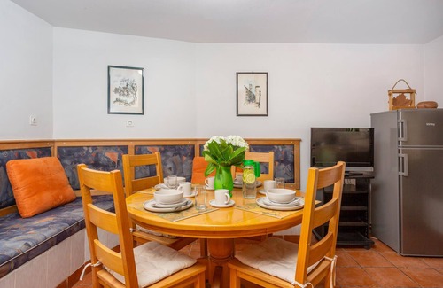 Malinska-Dubasnica House | Lovely home in Malinska Dubasnica