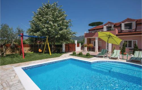 Ploce House | Lovely Home In Bacina With Wifi