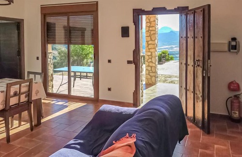 El Gastor House | Lovely Home In El Jaral
