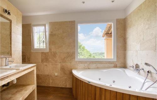 Fayence House | Lovely Home In Fayence With Wifi
