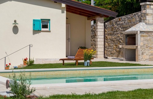 Groznjan House | Lovely home in Groznjan