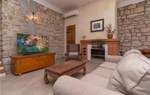 Konavle House | Lovely Home In Gruda With Sauna