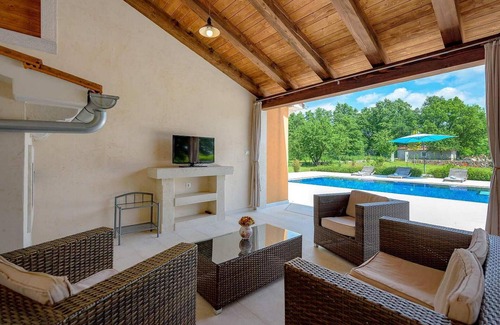Sveti Petar u Sumi House | Lovely home in Sv. Petar u Sumi