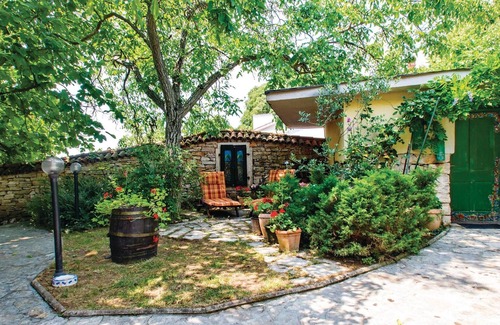 Nedescina House | Lovely home in Nedescina with sauna