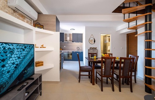 Podgradina House | Lovely home in Podgradina with WiFi