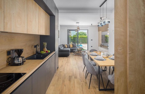 Zbandaj House | Lovely home in Radmani