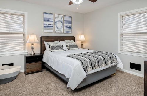 Raytown House | Lovely Home in Raytown (near Stadiums)