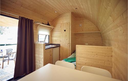 Suesel House | Lovely Home In Süsel With Lake View