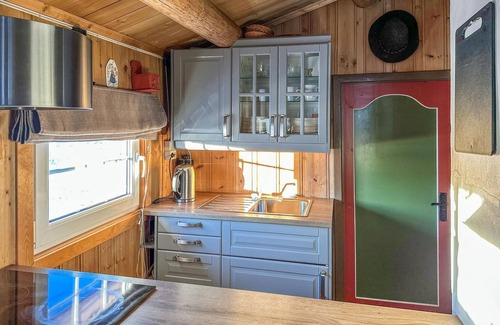 Ringsaker House | Lovely home in Sjusjøen with WiFi