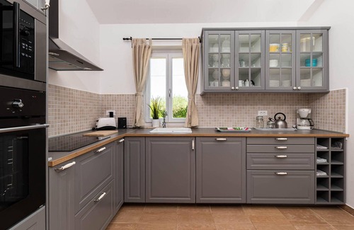 Farini House | Lovely home in Visnjan