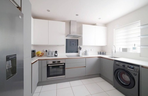 Sidmouth House | Lovely Home w/Parking & Garden, Sidmouth