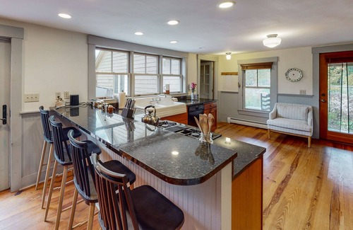 Andover House | Lovely home with hot tub, firepit, patio, full kitchen, & washer/dryer