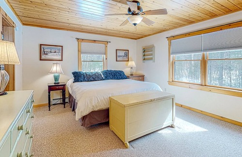 Sunday River Area House | Lovely home with hot tub, Sunday River views, firepit, huge deck & fireplace