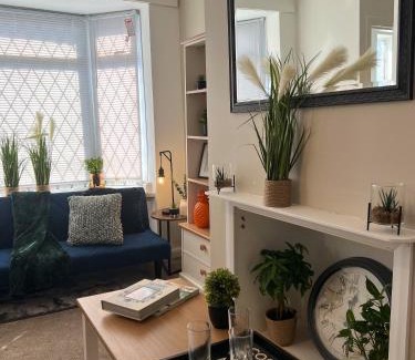 Hull House | Lovely house in West Hull