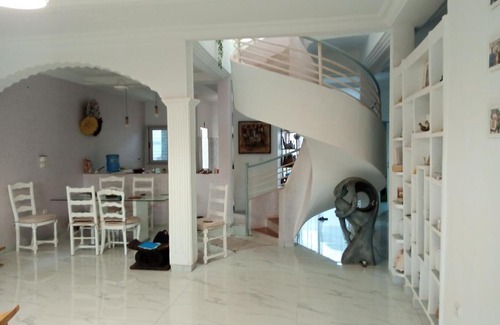 Centre Villa | lovely housecalme et paisible, jardin Fleuri