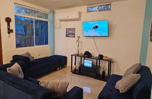 Puerto Baquerizo Moreno House | Lovely Inn