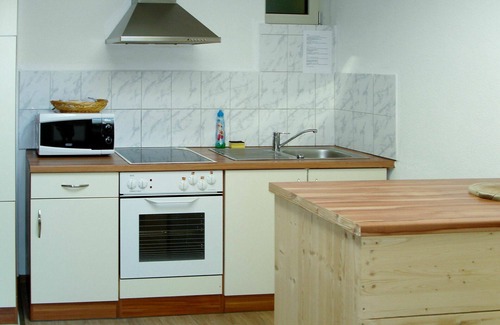 St. Valentin auf der Haide Apartment | Lovely apartment for 4 people with WIFI, TV, pets allowed and parking
