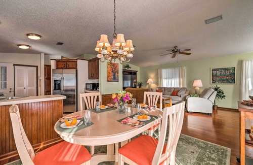The Villages House | Lovely Lady Lake Home w/Resort Amenities & Lanai!