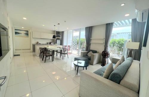 Long Hai Villa | Lovely Lady Villa Oceanami Resort, Vung Tau