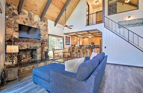 Lake Arrowhead Cottage | Lovely Lake Arrowhead Home w/Bikes: Pet Friendly!