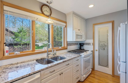Skaneateles House | Lovely Lakefront house in Skaneateles