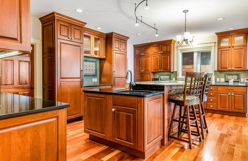 Sudden Valley House | Lovely lakefront home with fireplace, dock, full kitchen, & washer/dryer