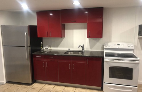 Columbia Heights Apartment | Lovely large 2 bedroom in the best part of Columbia Heights