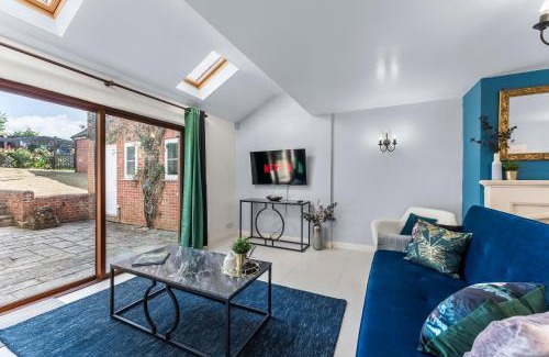 Kidlington House | Lovely Large Cottage in The Oxfordshire Cotswolds