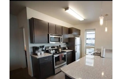 Veterans Park House | Lovely location downtown Boise with mountain view!
