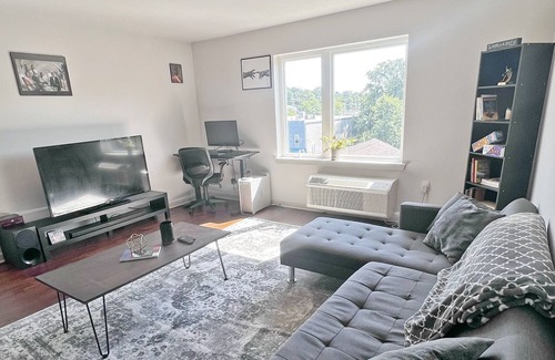 West Orange Apartment | Lovely luxury 1 bedroom apartment - 15 min from NYC