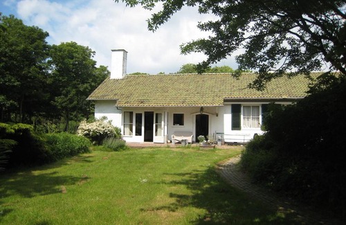 Groot Valkenisse House | Lovely mansion in Groot Valkenisse with a garden and bbq